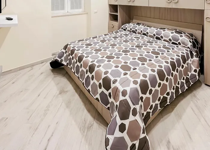 The Brilliant Sisters *