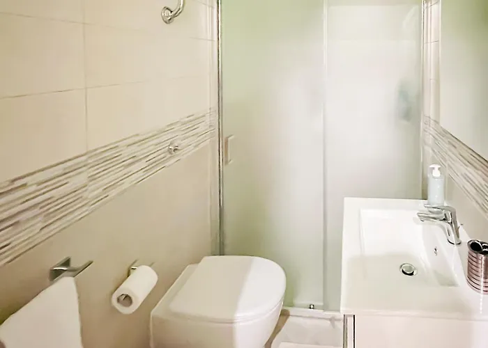 The Brilliant Sisters