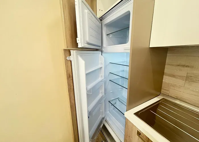 The Brilliant Sisters *