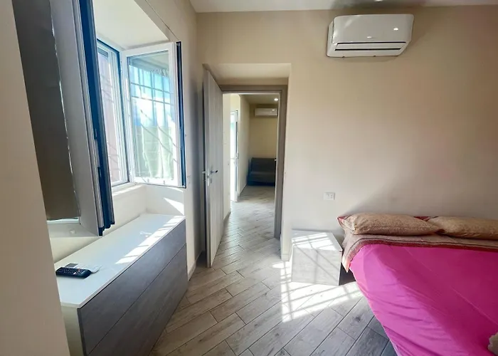 The Brilliant Sisters Pompeia